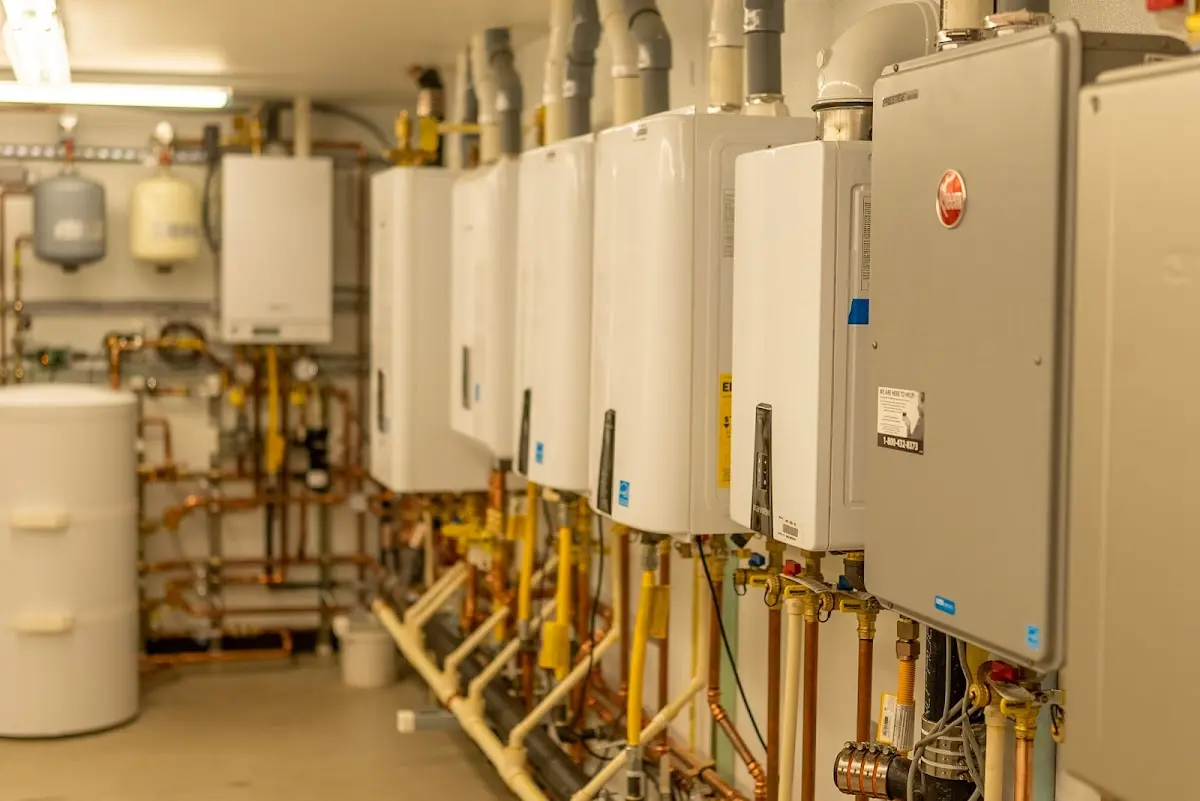 Shower Installation in Kalaeloa, HI